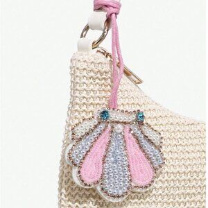 Clamshell Pink & Silver Pearl Beaded Bag Charm NEW